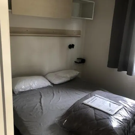 Mobil-home 101 אתר קמפינג *